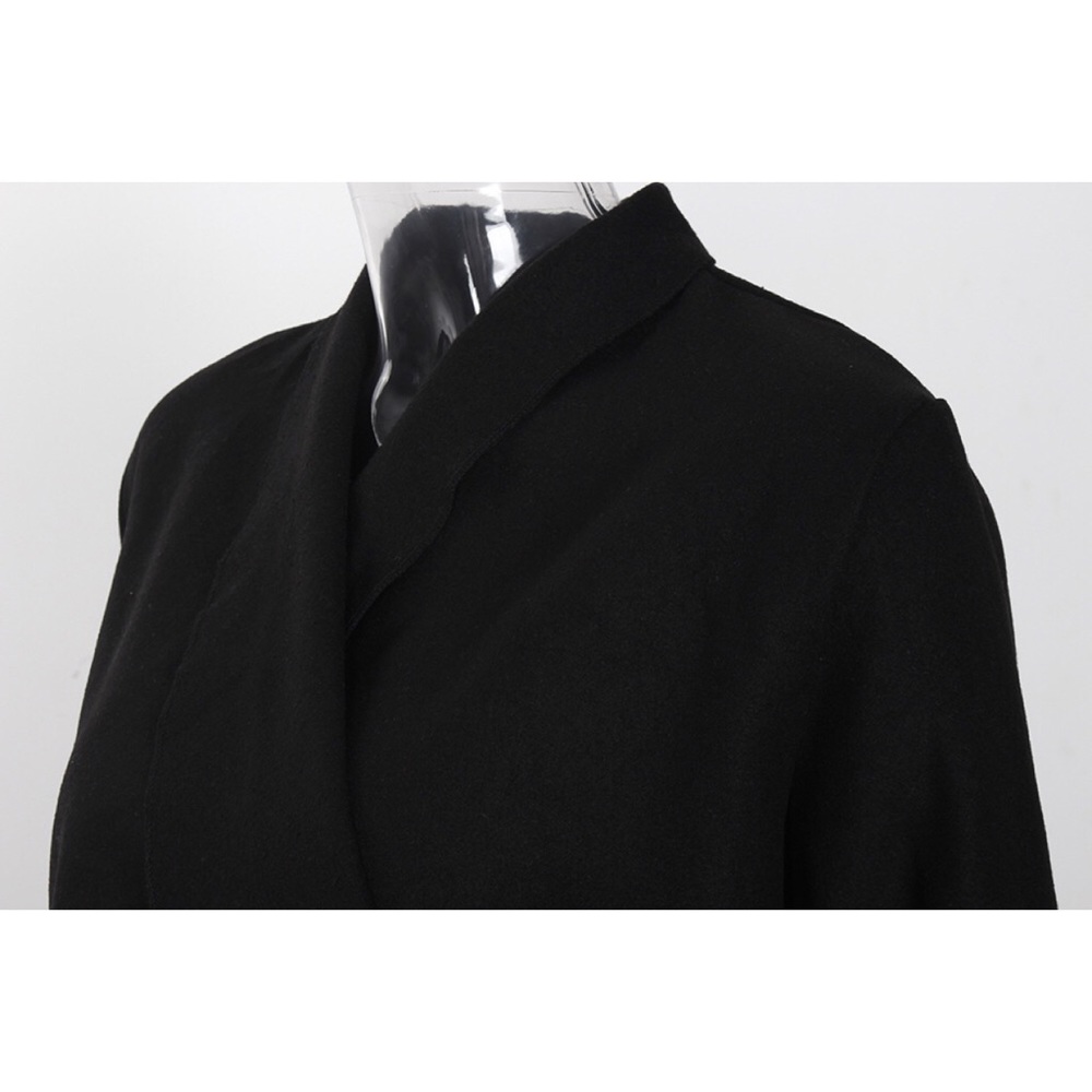 ππClassical Forever Outerwear in Black - Picture 5 of 8